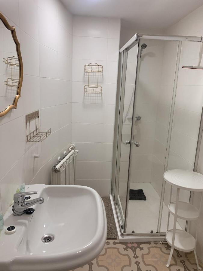 Vut Avila Centro Ciudad Ngoại thất bức ảnh